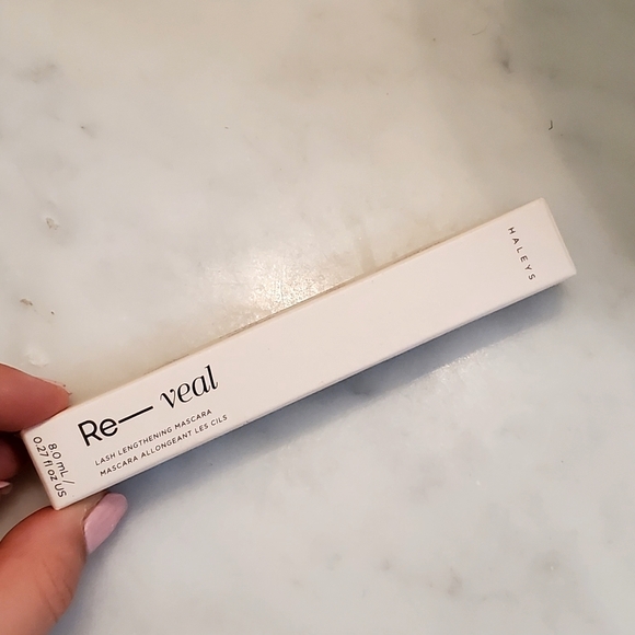HALEYS Beauty Other - HALEYS Beauty Re-Veal Lash Lengthening Mascara in White Packaging